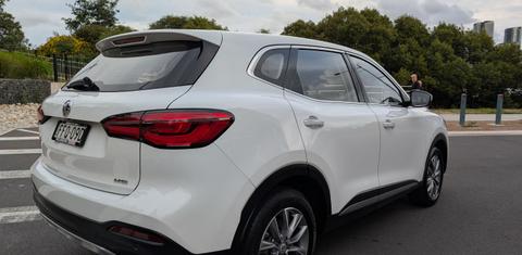 MG HS 2022
