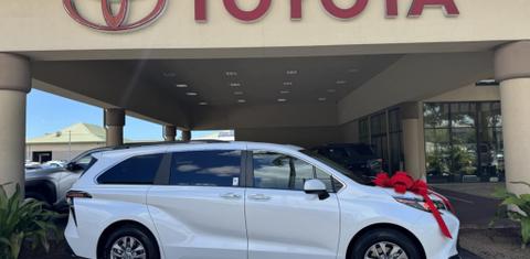 Toyota Sienna 2025