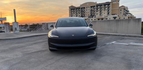 Tesla Model 3 2025