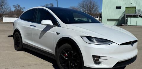 Tesla Model X 2020
