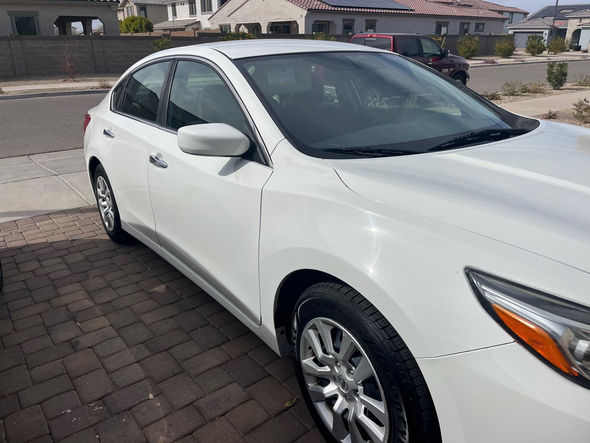 Nissan Altima 2017 in Surprise, AZ