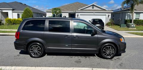 Dodge Grand Caravan 2017