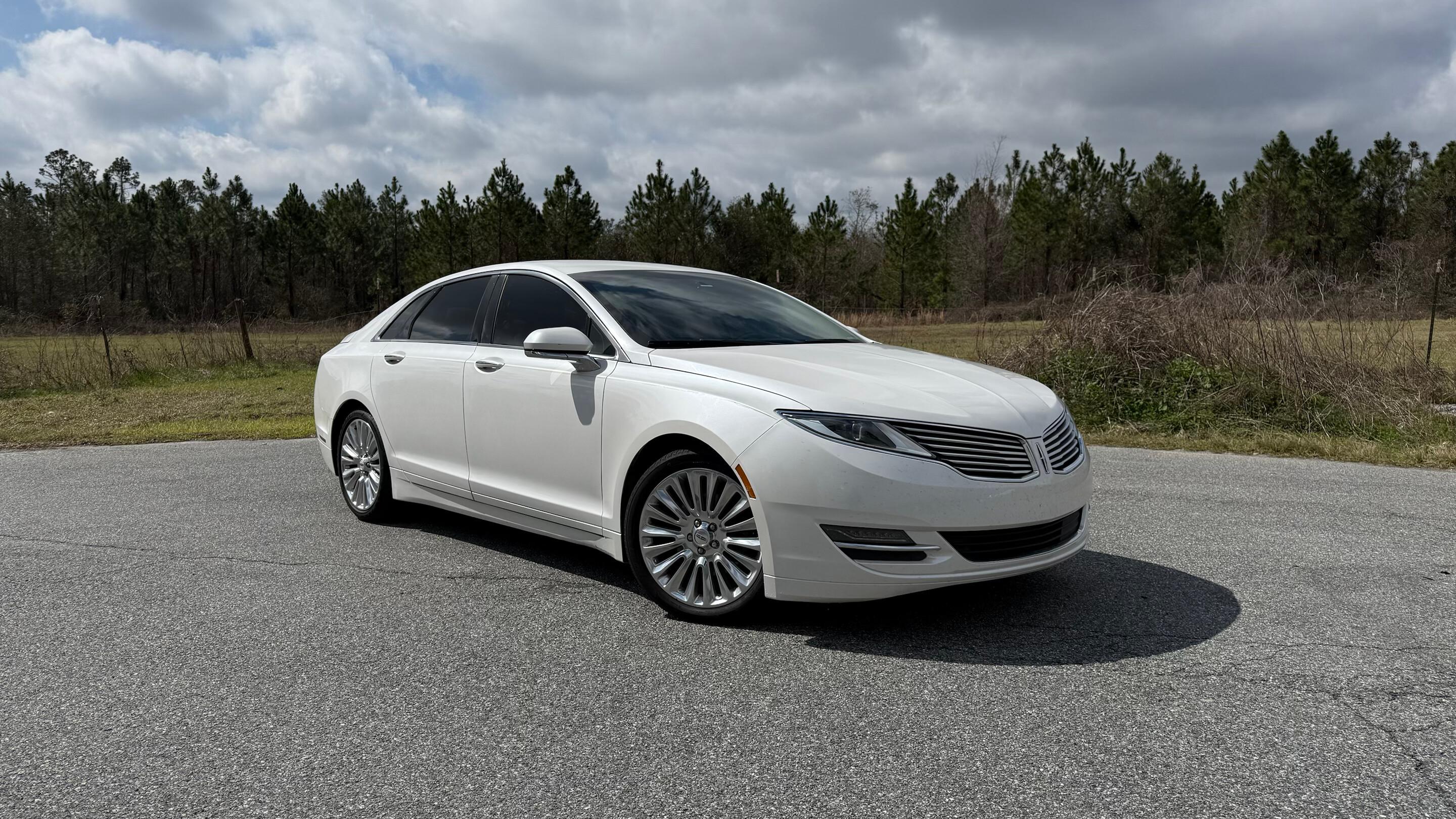Lincoln MKZ 2016 in 