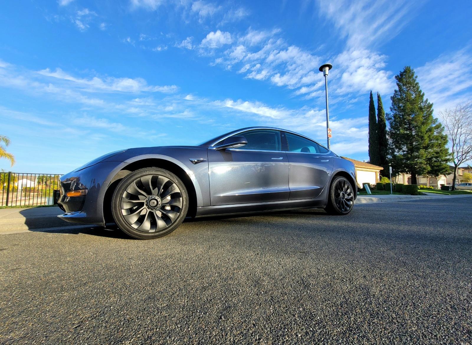 Tesla Model 3 2019 in Elk Grove, CA