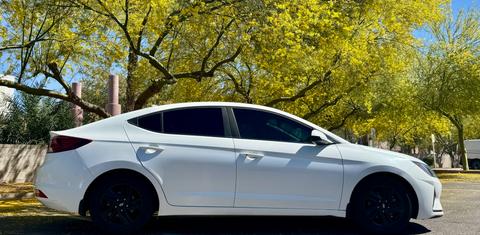 Hyundai Elantra 2019