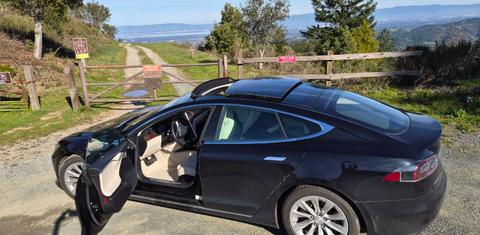 Tesla Model S 2017