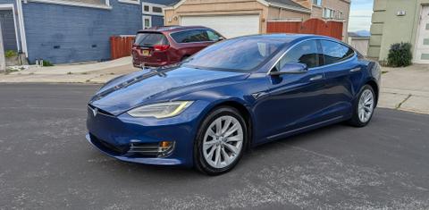 Tesla Model S 2019