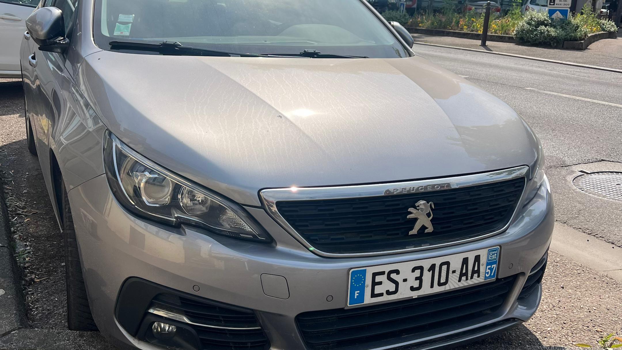Peugeot 308 2017 à Metz