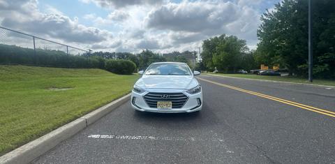 Hyundai Elantra 2017