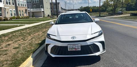 Toyota Camry Hybrid 2025