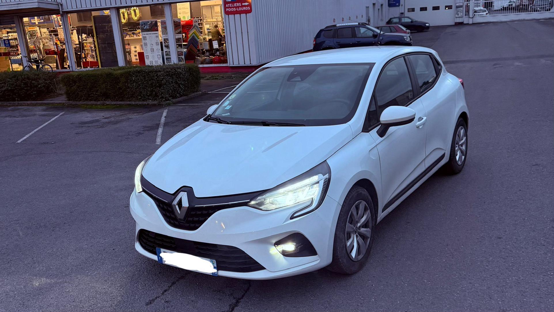 Renault CLIO V 2020 à Orléans