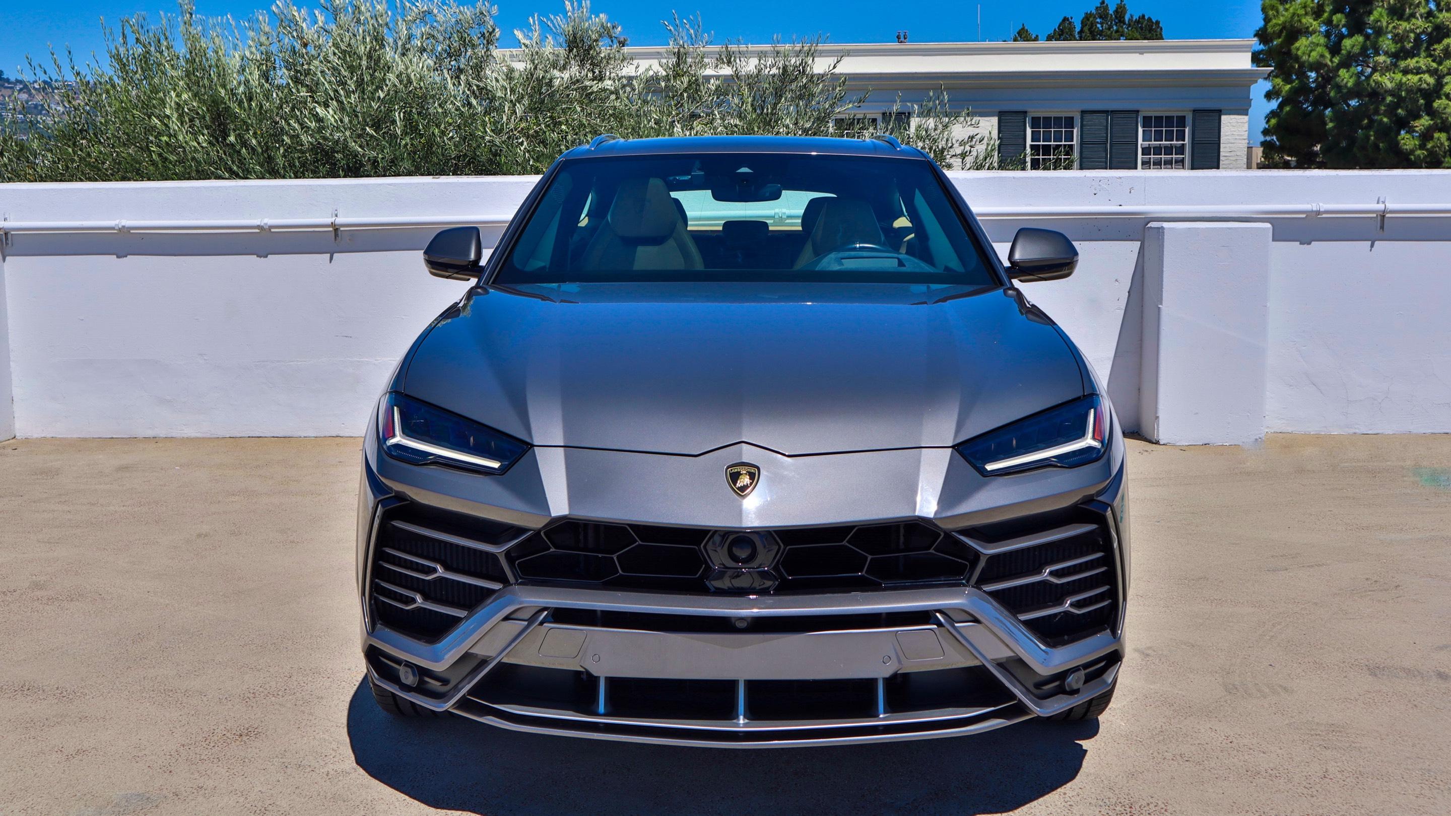 Lamborghini Urus 2021 in Beverly Hills, CA