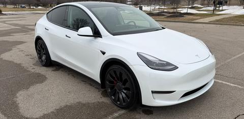 Tesla Model Y 2022