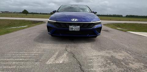 Hyundai Elantra 2026