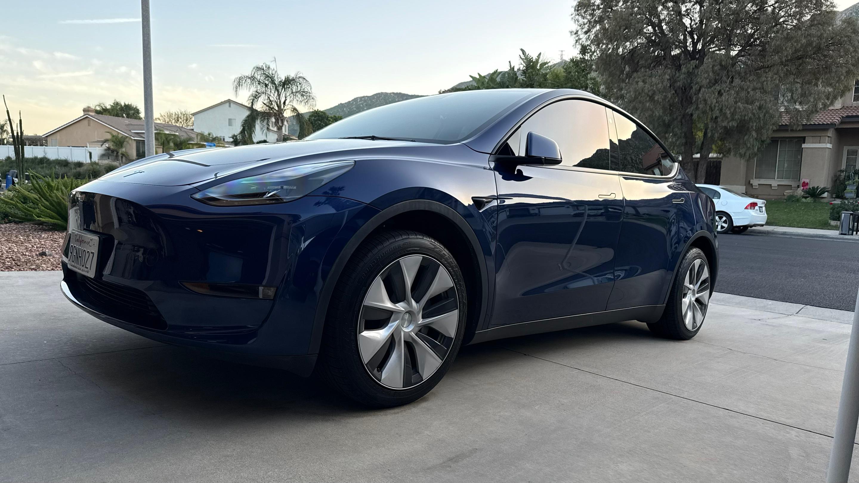 Tesla Model Y 2023 in Moreno Valley, CA