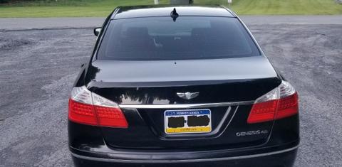 Hyundai Genesis 2011
