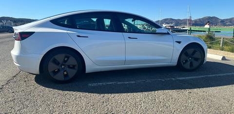 Tesla Model 3 2021