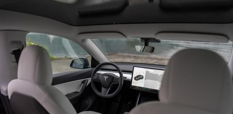 Tesla Model Y 2021