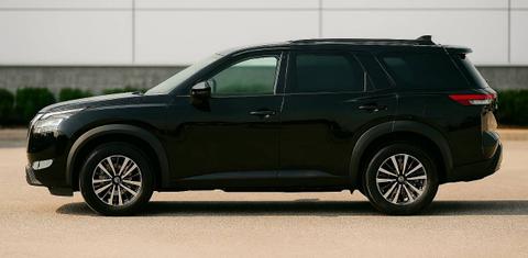 Nissan Pathfinder 2024