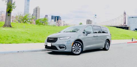 Chrysler Pacifica 2022