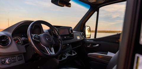 Mercedes-Benz Sprinter 2024