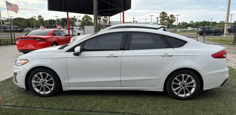 Ford Fusion Hybrid 2020