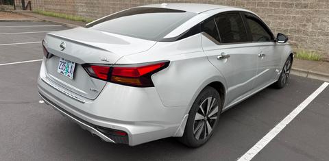 Nissan Altima 2021
