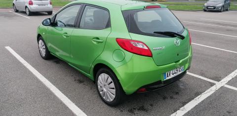 Mazda MAZDA2 2010