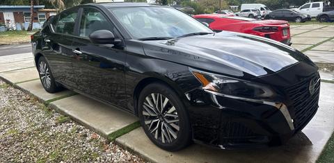 Nissan Altima 2025