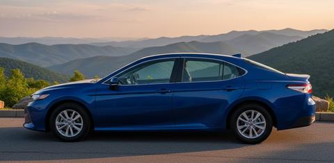 Toyota Camry Hybrid 2025