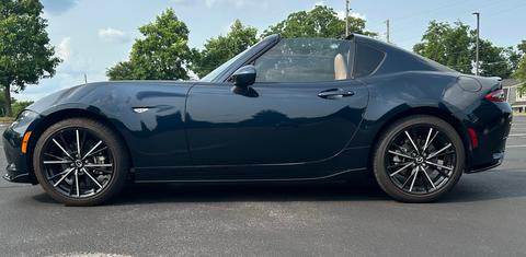 Mazda MX-5 Miata RF 2025