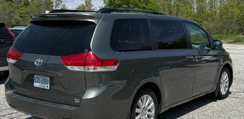 Toyota Sienna 2014