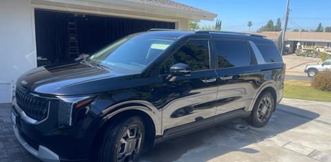 Kia Carnival Hybrid 2026