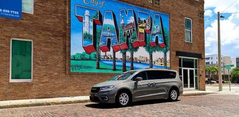Chrysler Pacifica 2022
