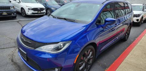 Chrysler Pacifica 2018