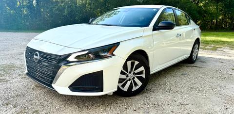 Nissan Altima 2024