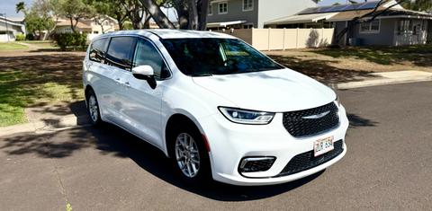 Chrysler Pacifica 2023