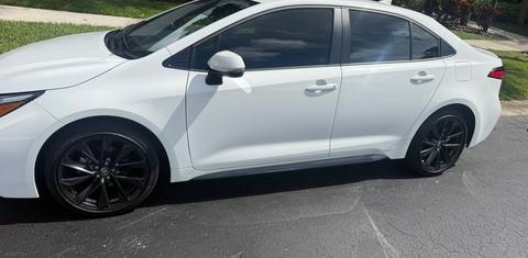 Toyota Corolla Hybrid 2026