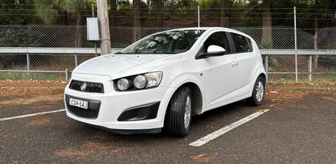 Holden BARINA 2014