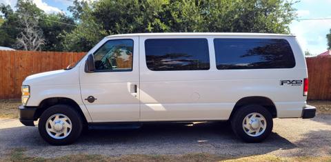 Ford Econoline 2014