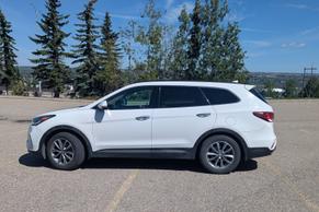Hyundai Santa Fe XL 2017 in Calgary