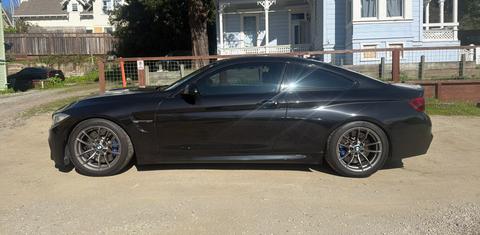 BMW M4 2015
