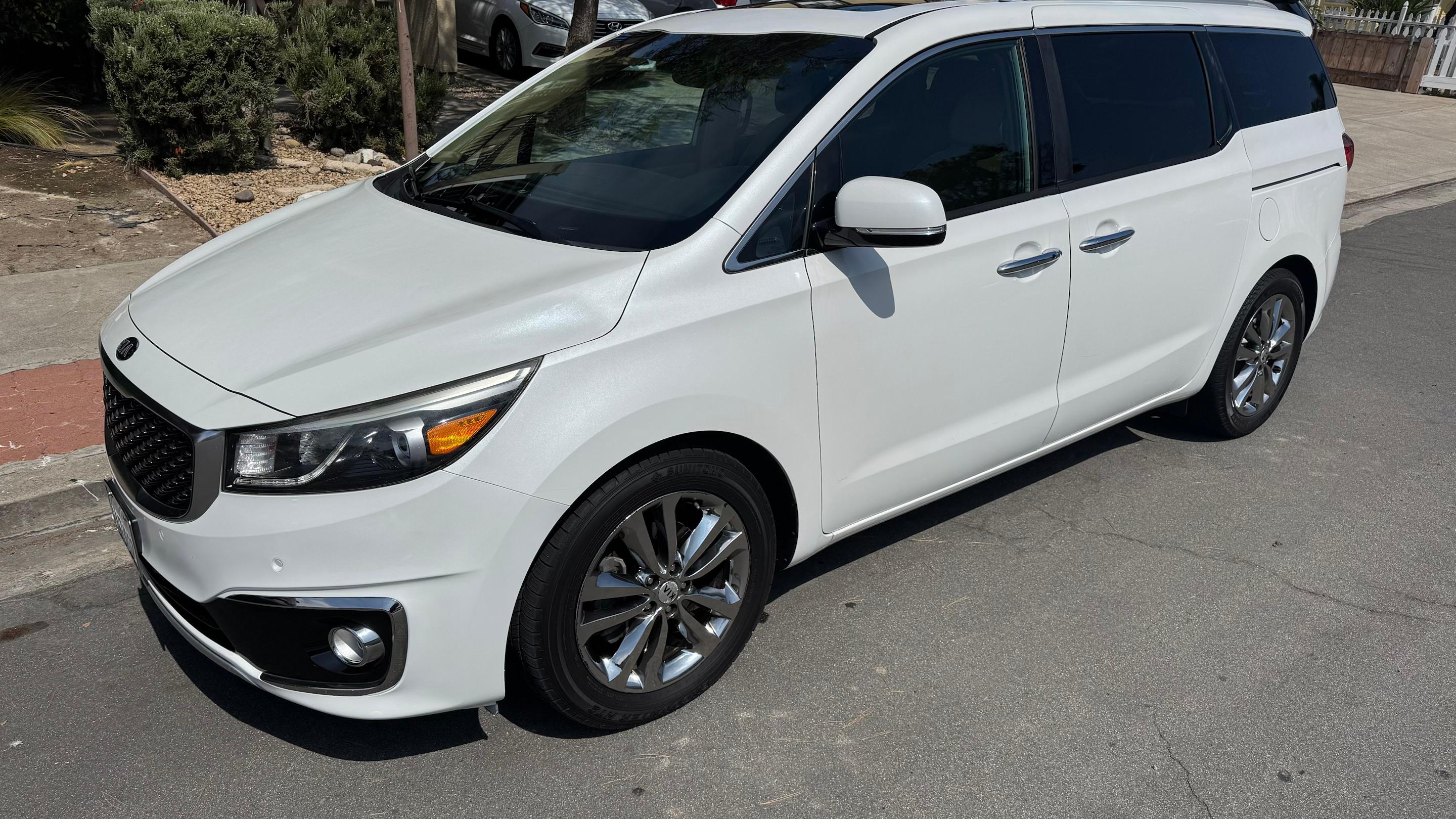 Kia Sedona 2016 in 