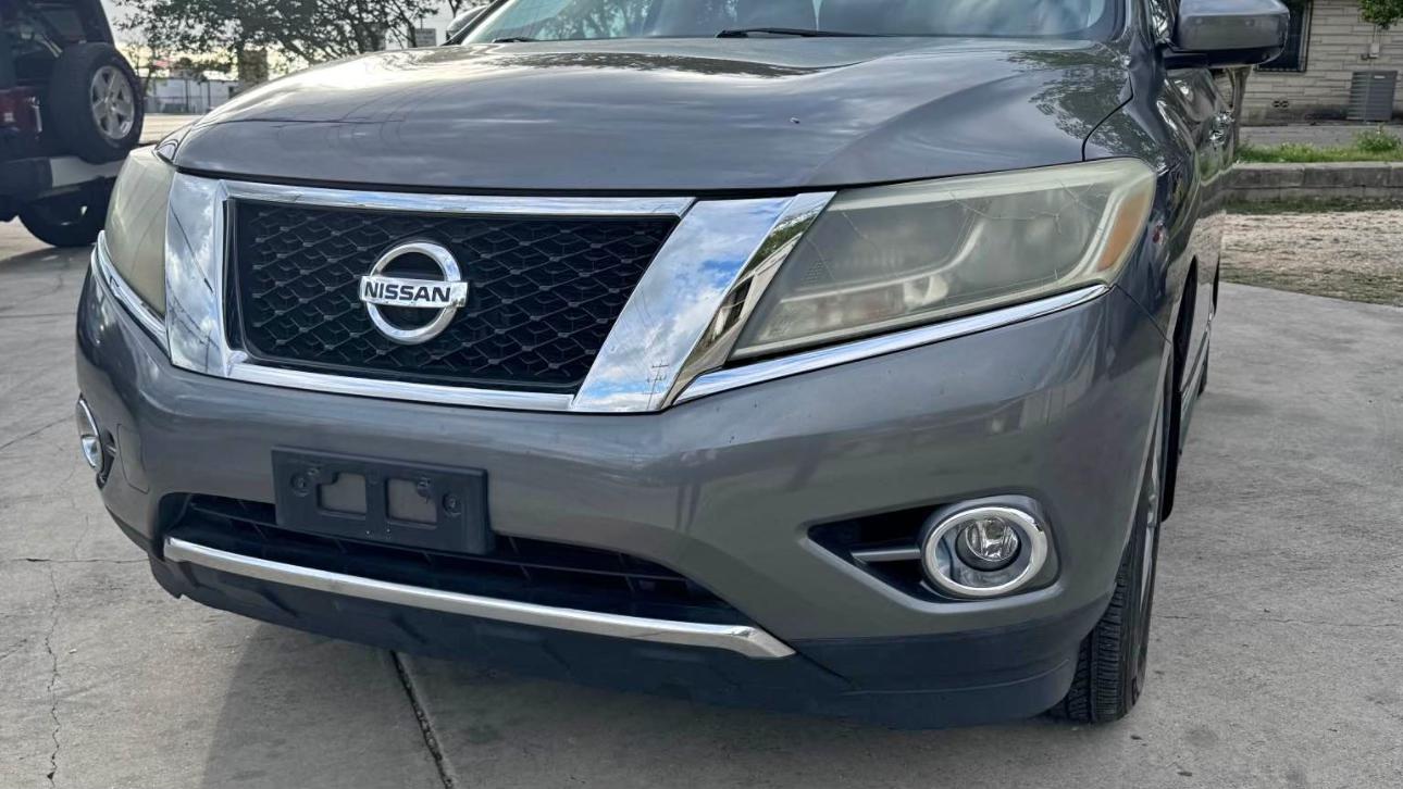 Nissan Pathfinder 2015 in 