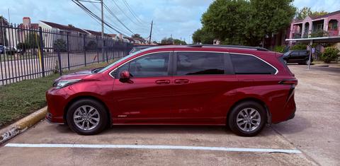 Toyota Sienna 2021