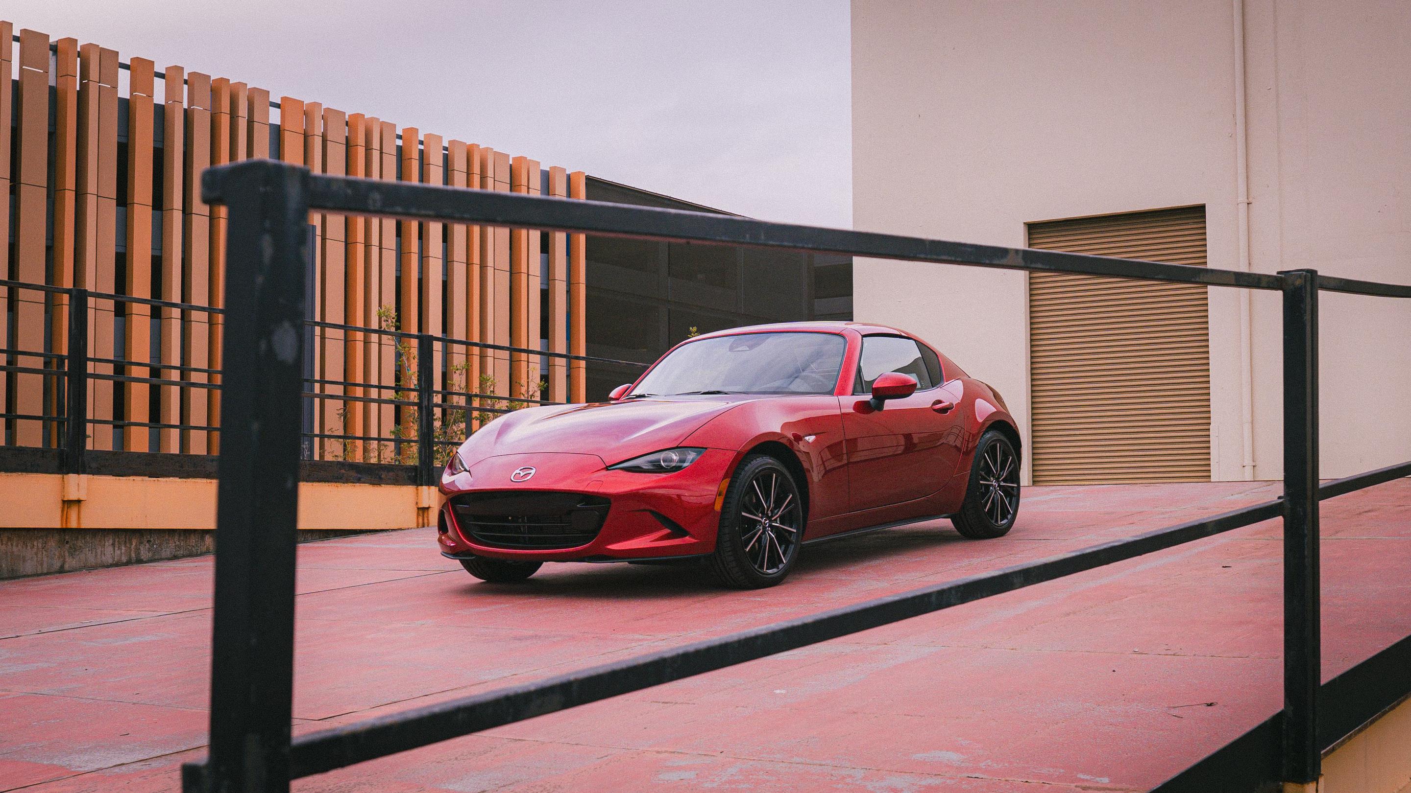 Mazda MX-5 Miata RF 2025 in 
