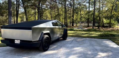 Tesla Cybertruck 2024