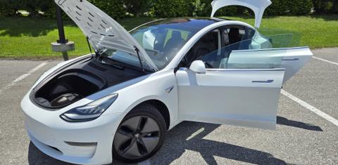 Tesla Model 3 2019