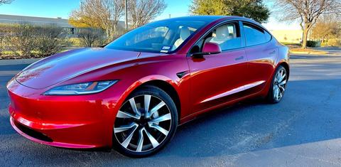 Tesla Model 3 2024