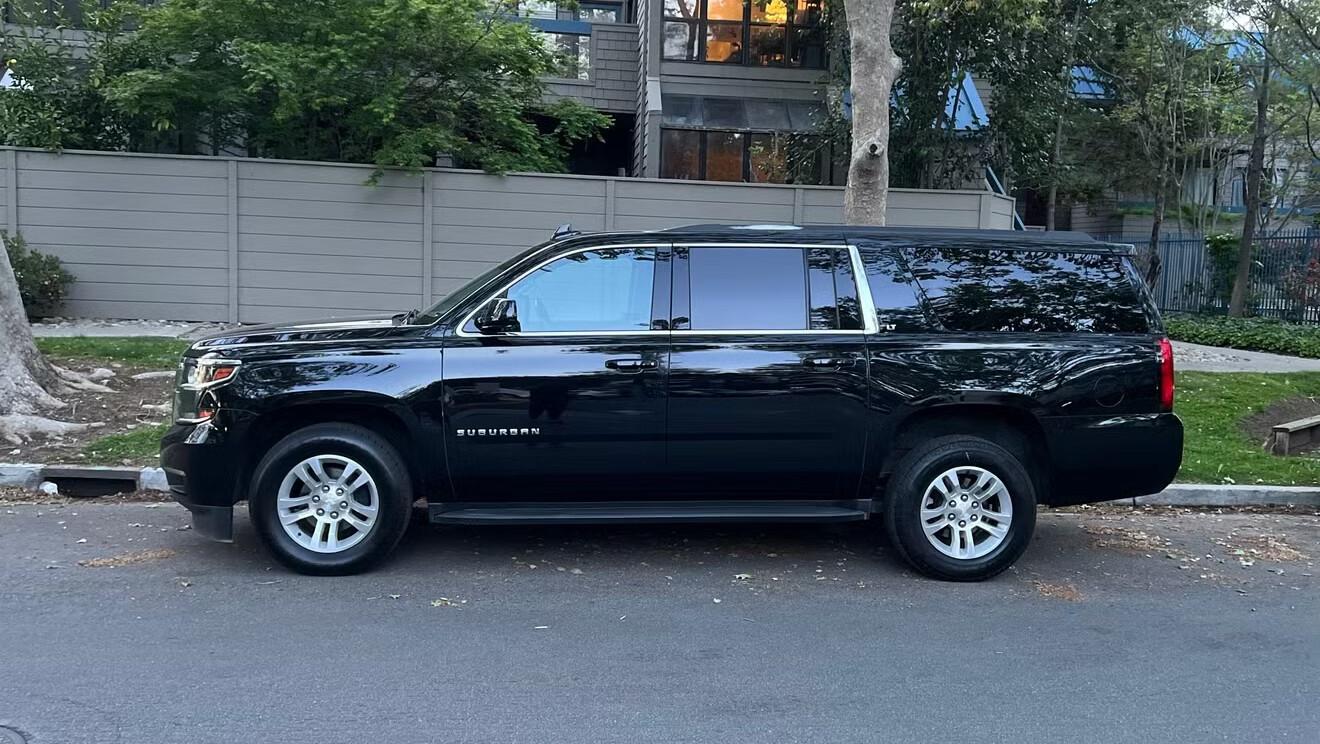 Chevrolet Suburban 2016 in Austin, TX
